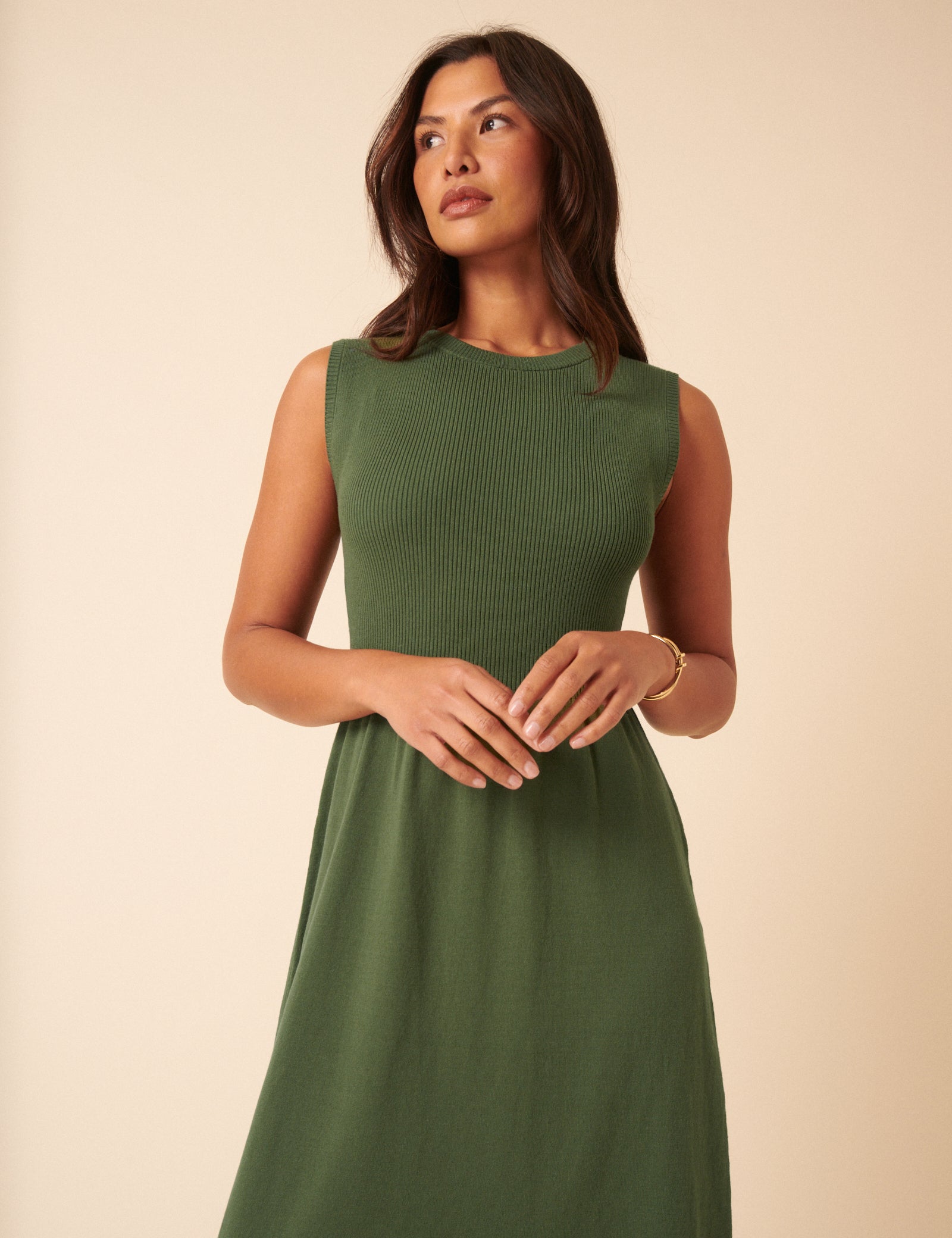 Green Sleeveless Knitted Midi Dress Green Sleeveless Knitted Midi Dress