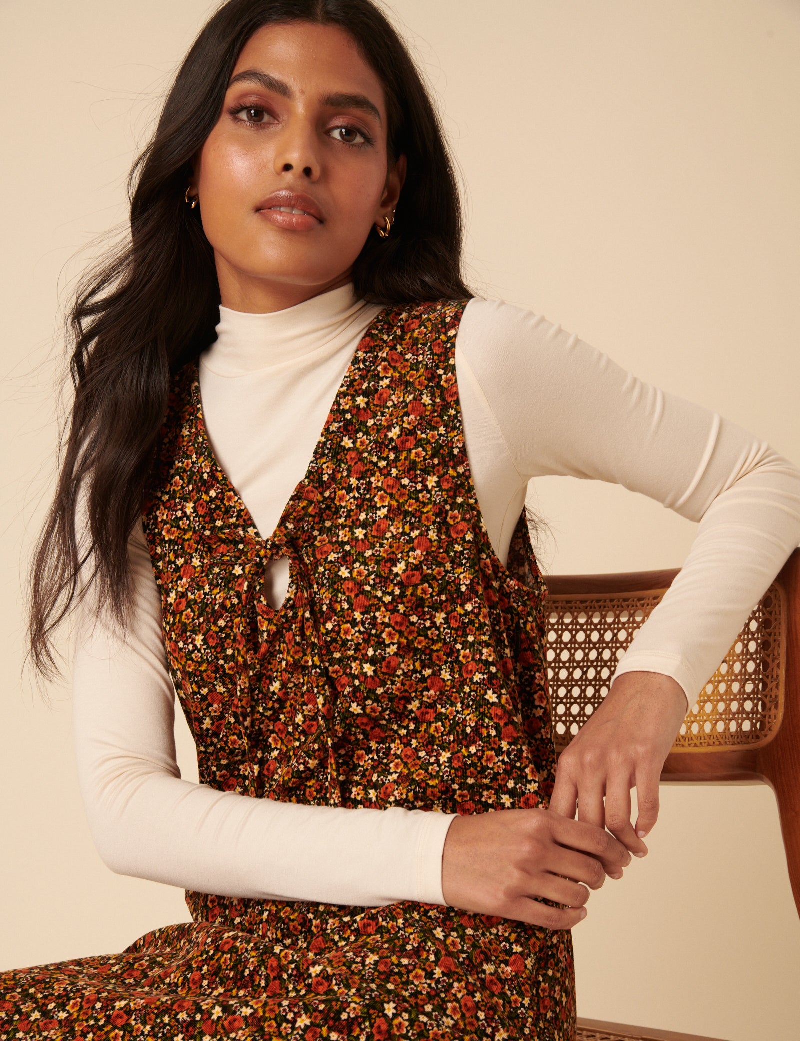 Ditsy Floral Nila Pinafore Mini Dress