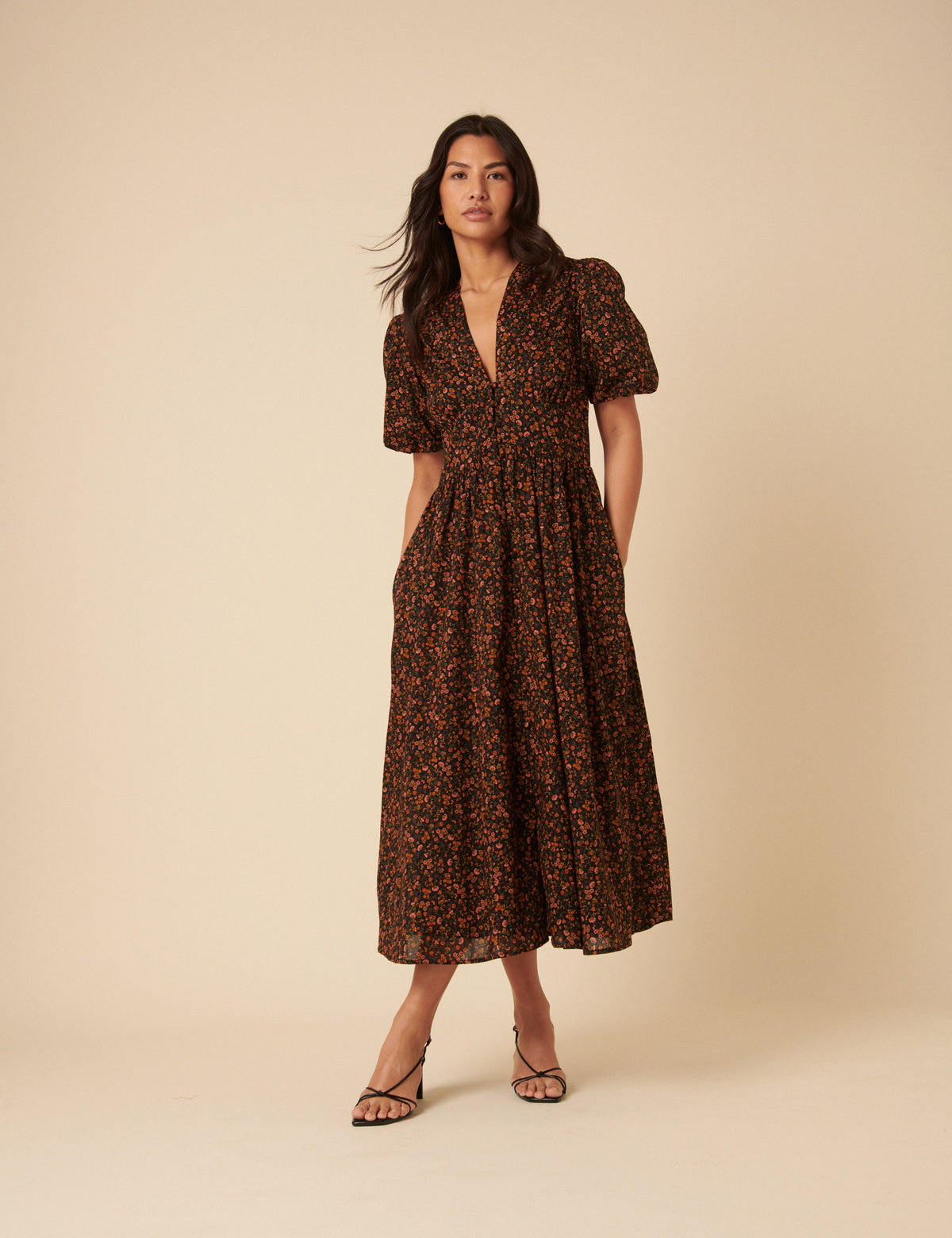 Black Ditsy Foral Starlight Midi Dress
