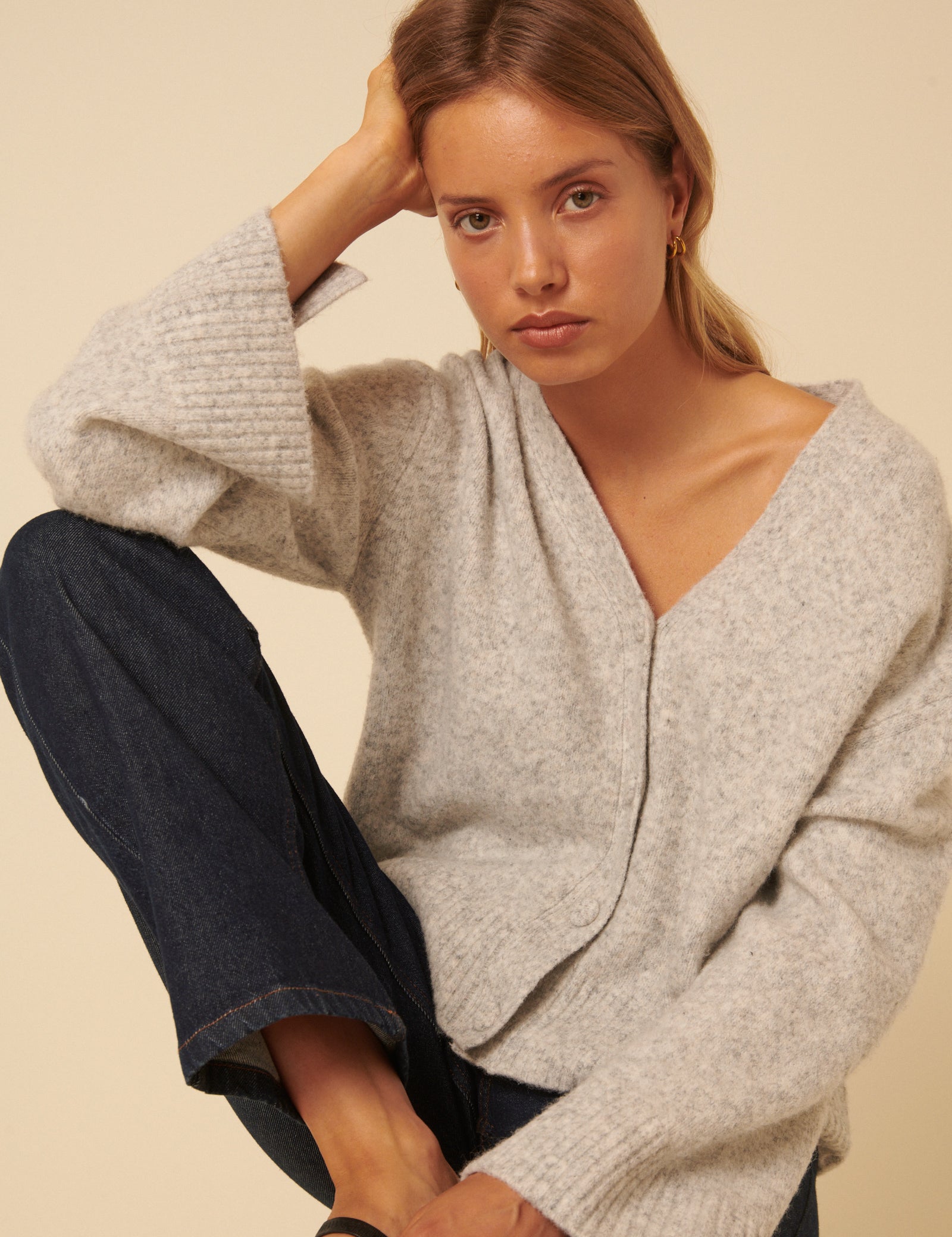 Light Grey V-Neck Cardigan