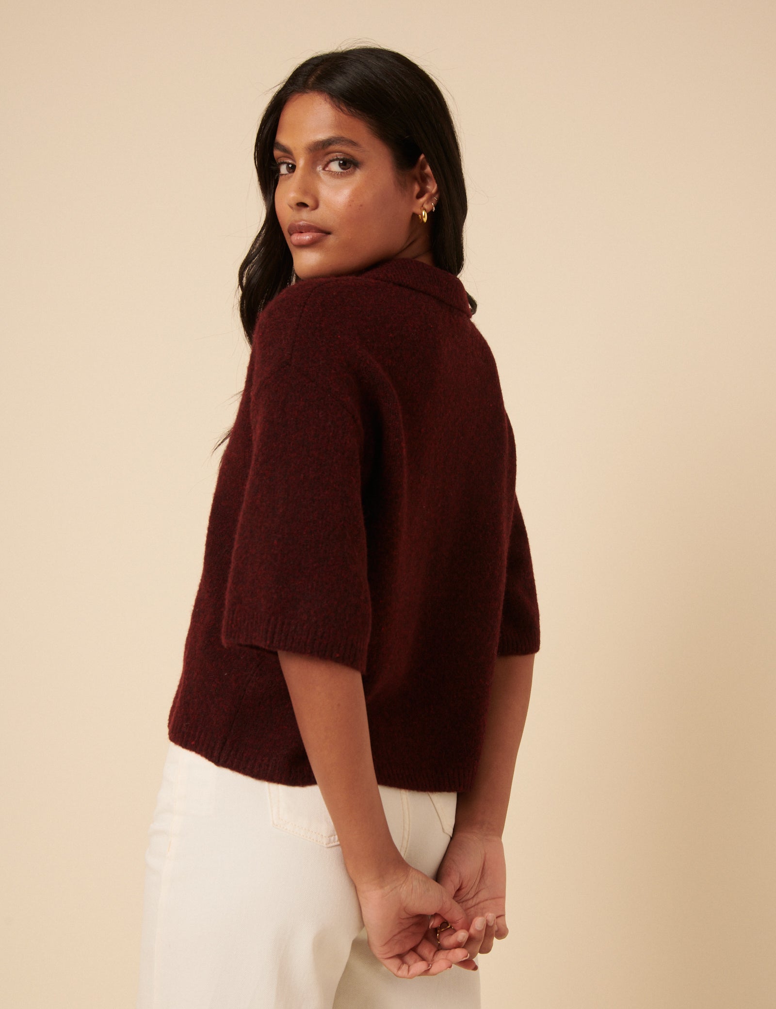 Burgundy Knitted Collar T-shirt