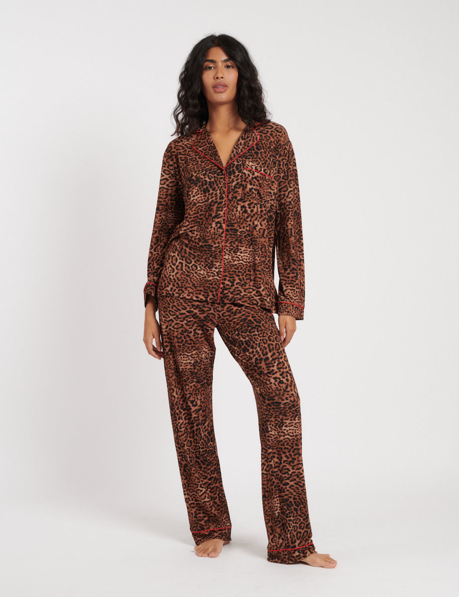 MOMENTI PER ME Women's 2 Piece Black Leopard Print Autumn Pajama Set main image 1