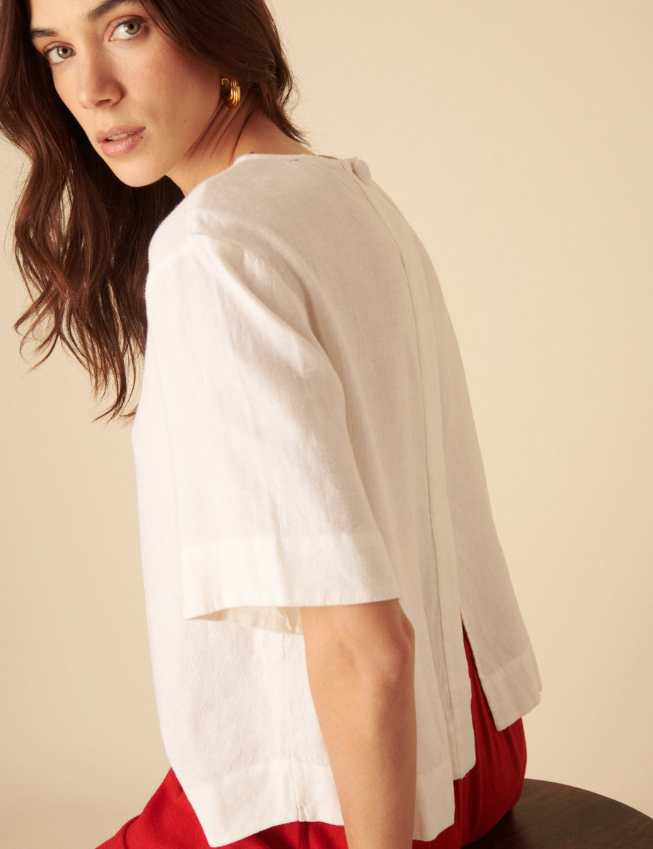White Linen-Blend Short Sleeve Top