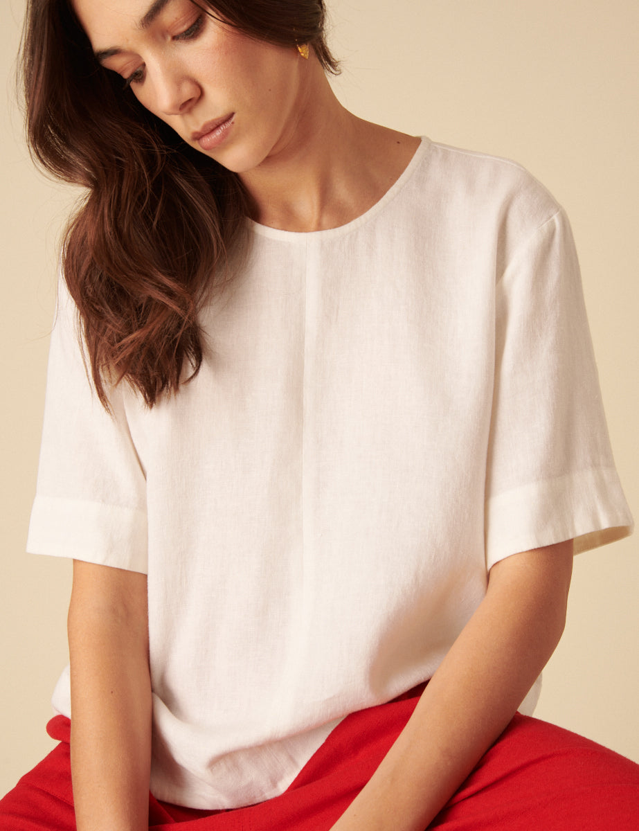 White Linen-Blend Short Sleeve Top