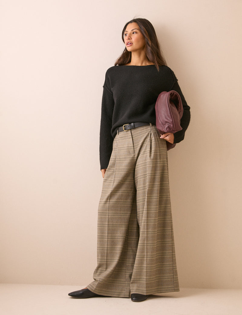 Black Boat Neck Knitted Jumper