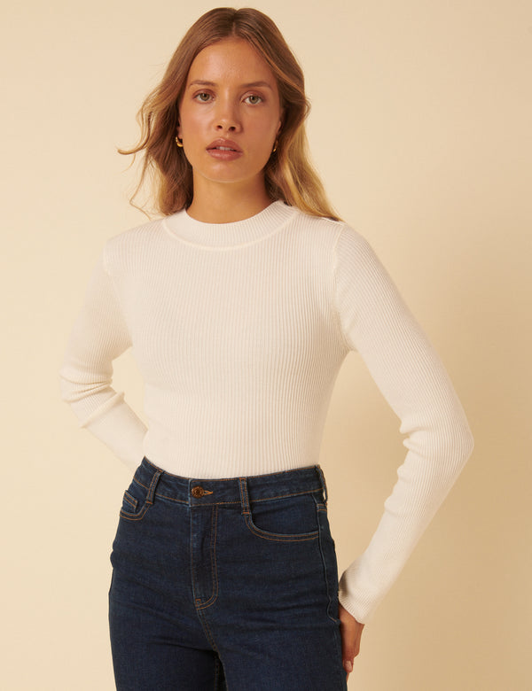 White High Neck Ribbed Knitted Top