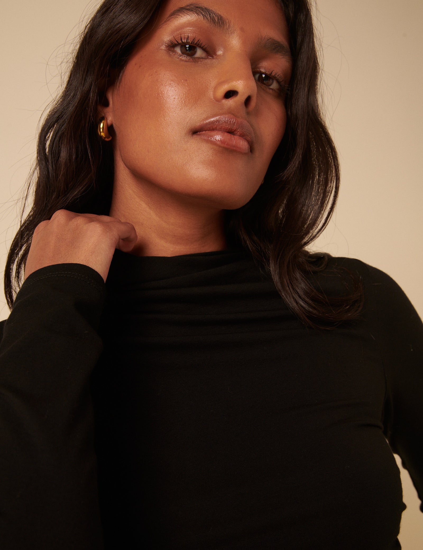 Black Ruched Long Sleeve Top