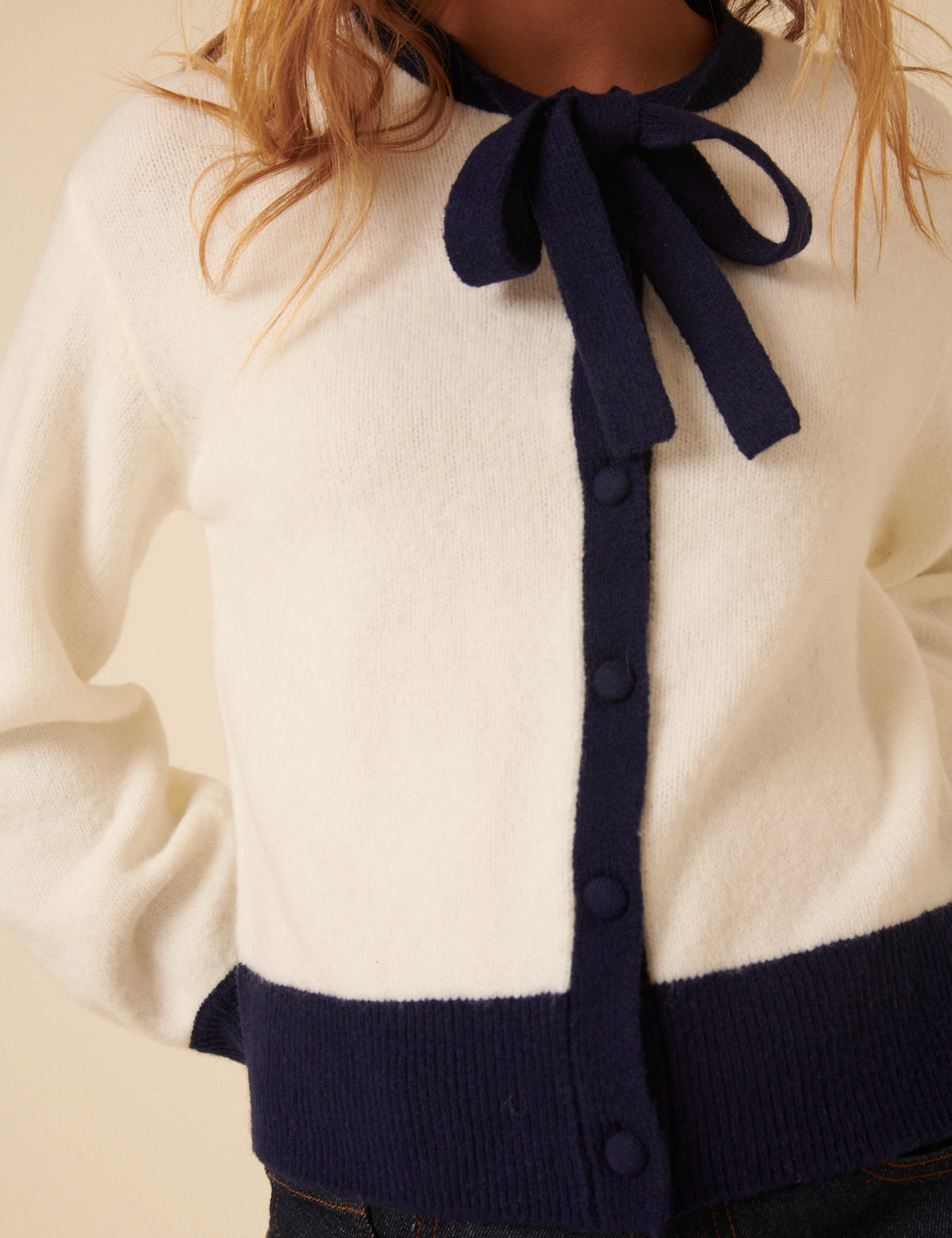 White Contrast Trim Tie Neck Cardigan