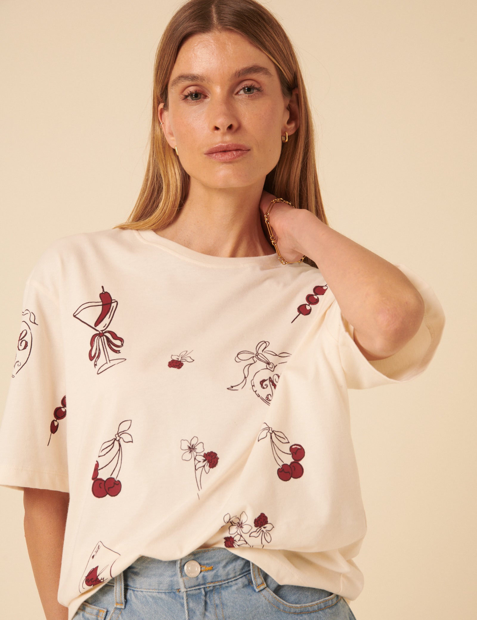 Cream Charm Print Graphic T-Shirt