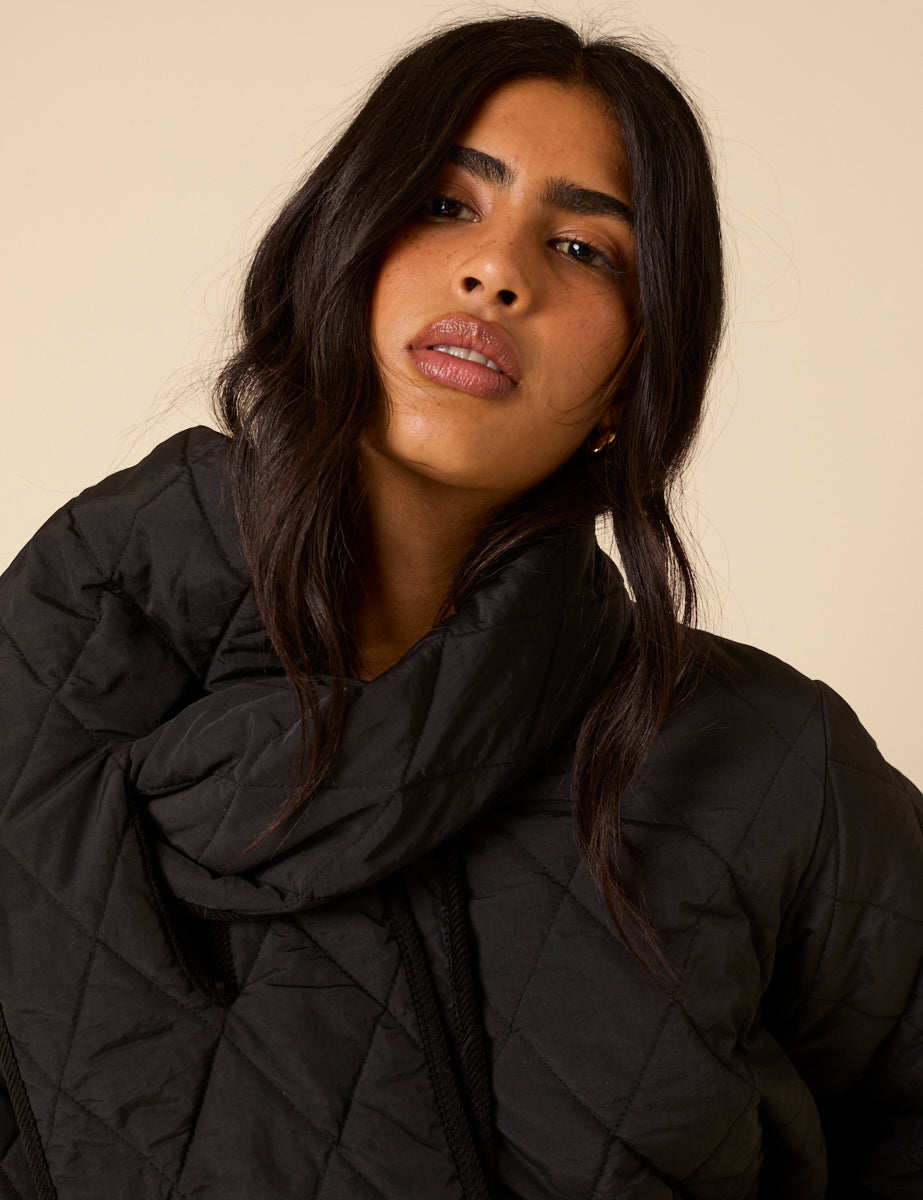 Black Quilted Detachable Scarf Coat