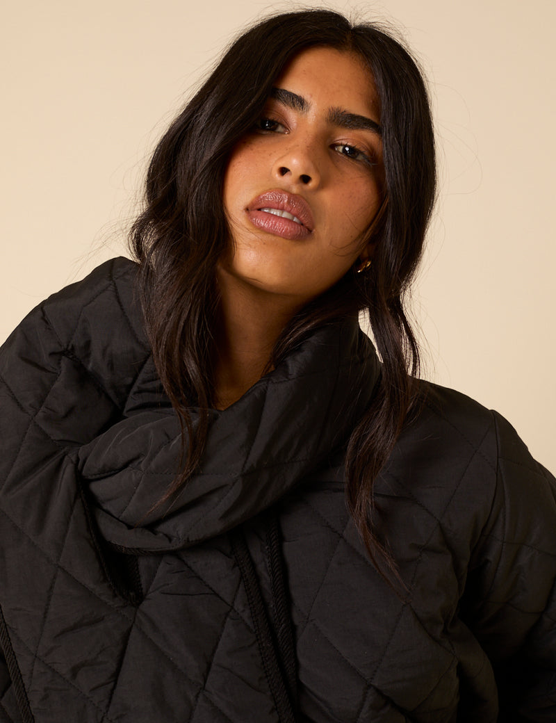 Black Quilted Detachable Scarf Coat