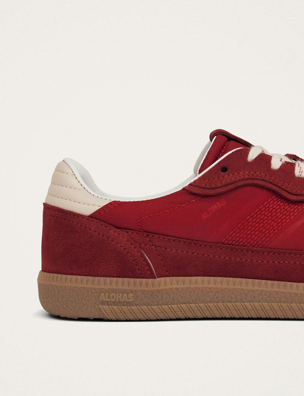 Alohas Rife Sheen Red Leather Sneakers