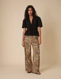 Black Tie Front Puff Sleeve Top