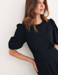 Black Star Jacquard Kayla Midi Dress