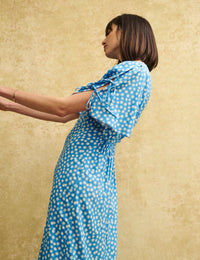 Blue Daisy Floral Flutter Sleeve Elka Midi Dress