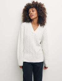 Cream Boyfriend Cable Stitch V Neck Jumper