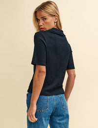 Black Short Sleeve Crinkle Collar Reed Shirt